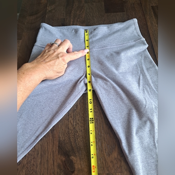 Lululemon leggings🩶 - Picture 7 of 8